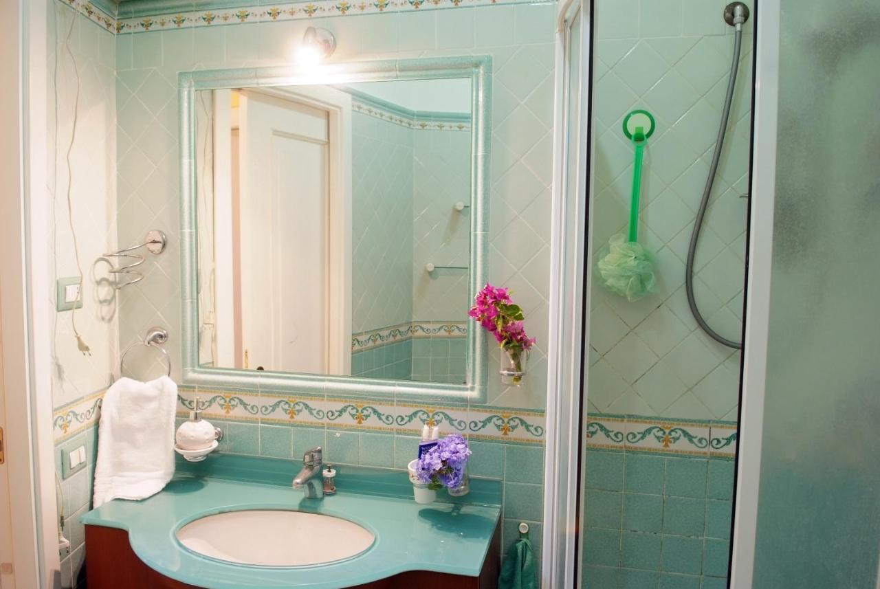 Casa Di Titti Villa ซาแลร์โน ภายนอก รูปภาพ