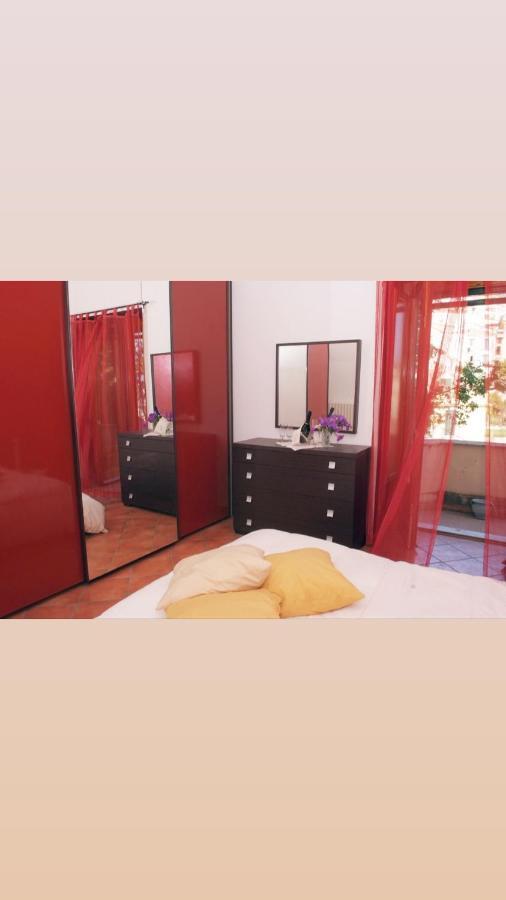 Casa Di Titti Villa ซาแลร์โน ภายนอก รูปภาพ