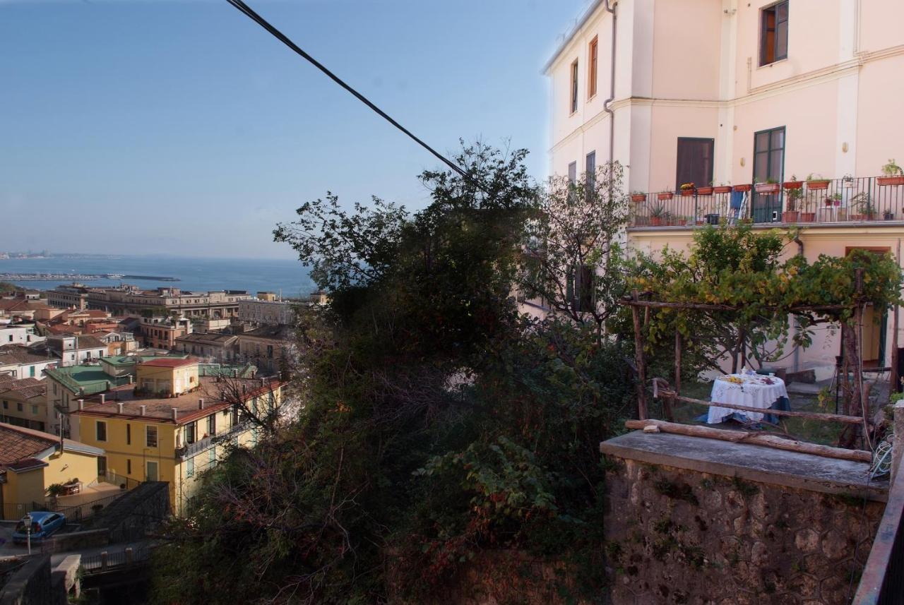 Casa Di Titti Villa ซาแลร์โน ภายนอก รูปภาพ